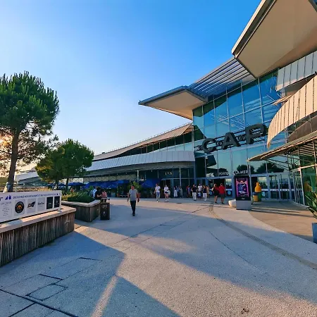 Apartment Sea Side - Rooftop Pool Seaview Saint-Laurent-du-Var