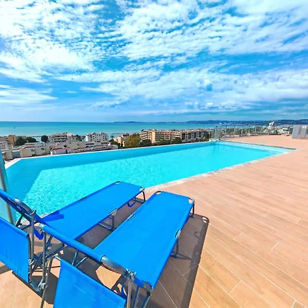 Rooftop-riviera #seaside Saint-Laurent-du-Var
